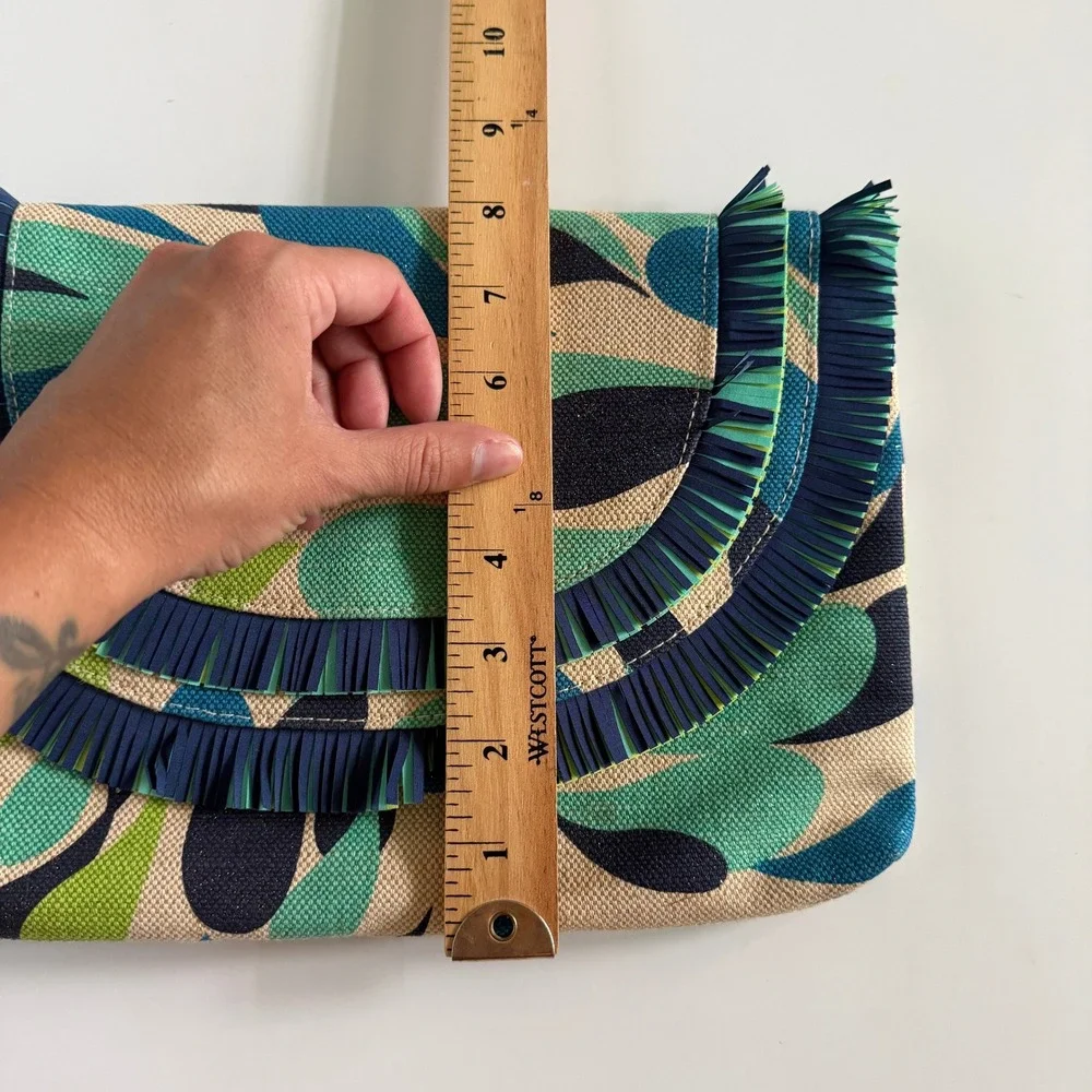 Vera Bradley Wristlet Clutch Blue Green Abstract Fringe Canvas Bag
